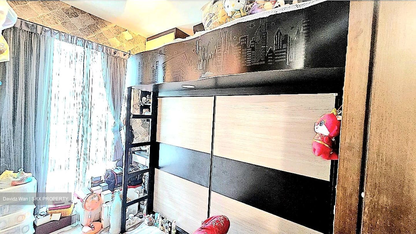 Watercolours (D18), Condominium #502563001